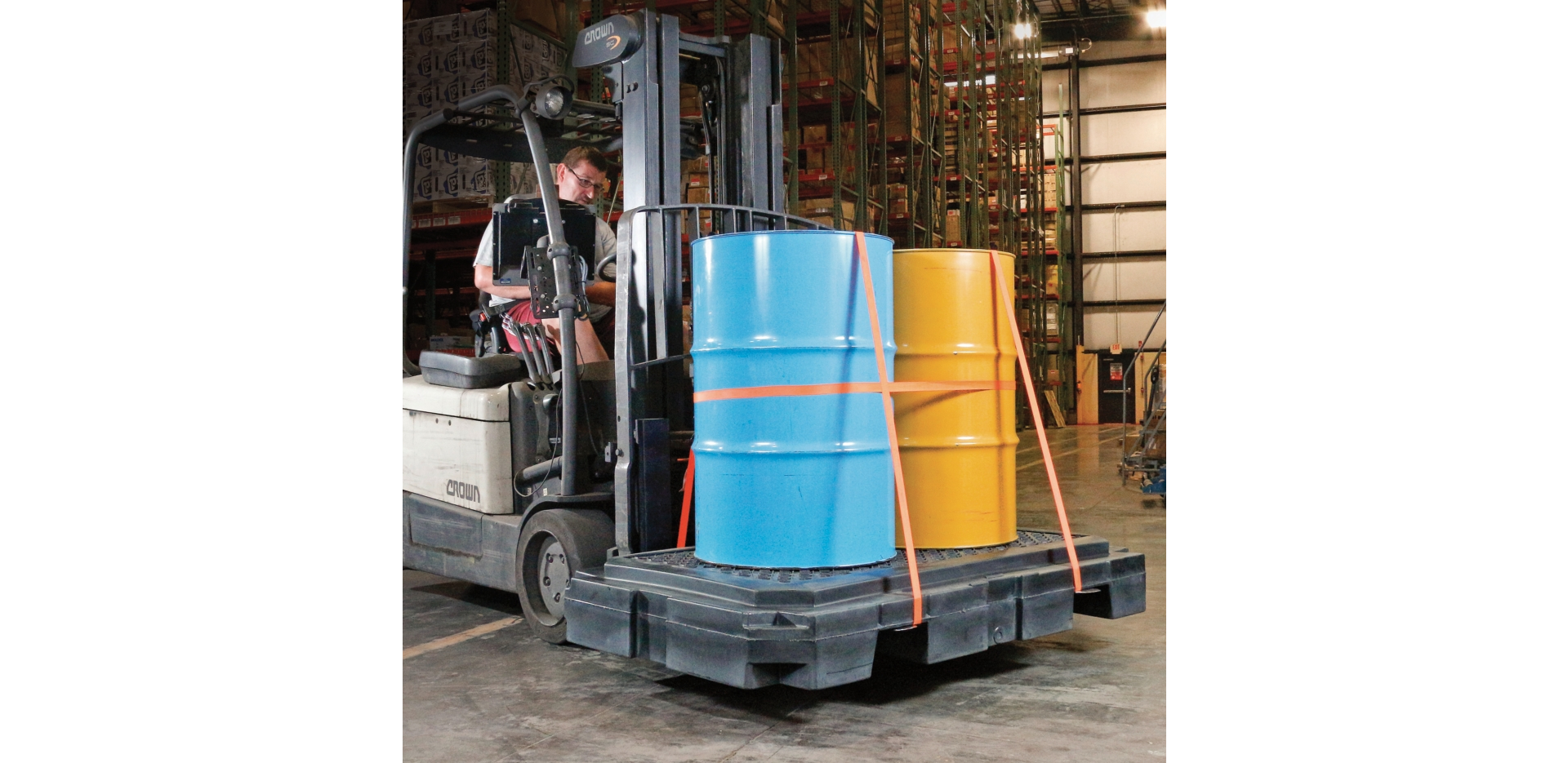 Heavy-Duty 2-Drum PolySpill Pallet: Securely Hold Two 55-Gallon Drums!