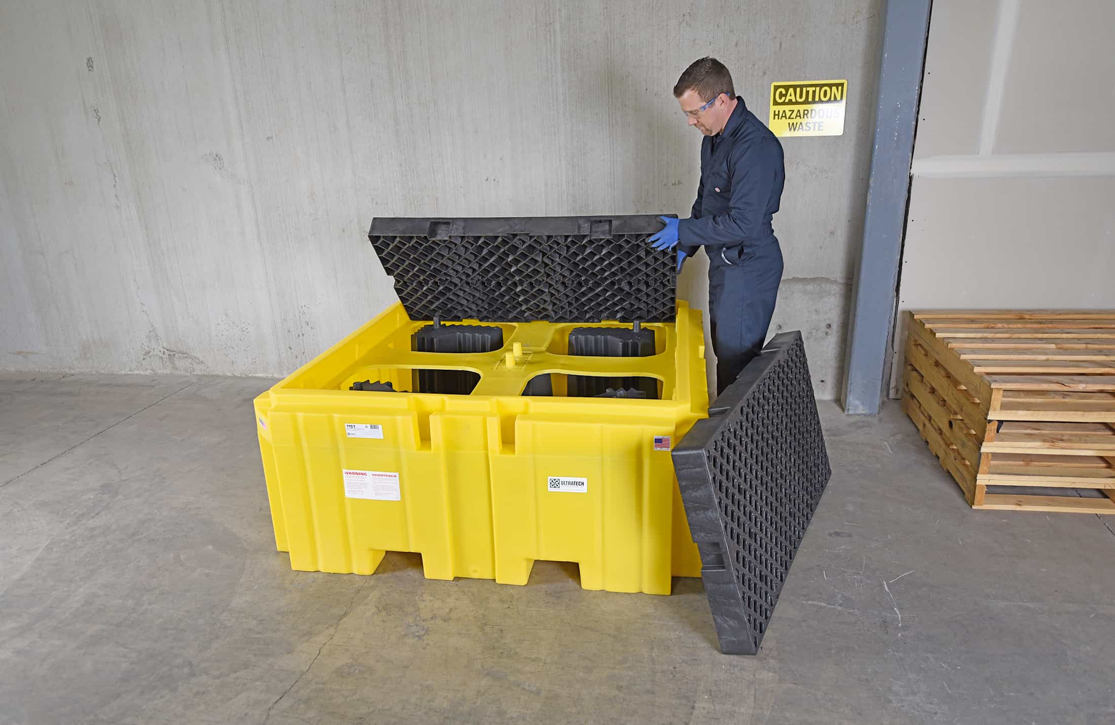 Ultra-IBC Spill Pallet® Plus: The Ultimate Spill Containment Solution