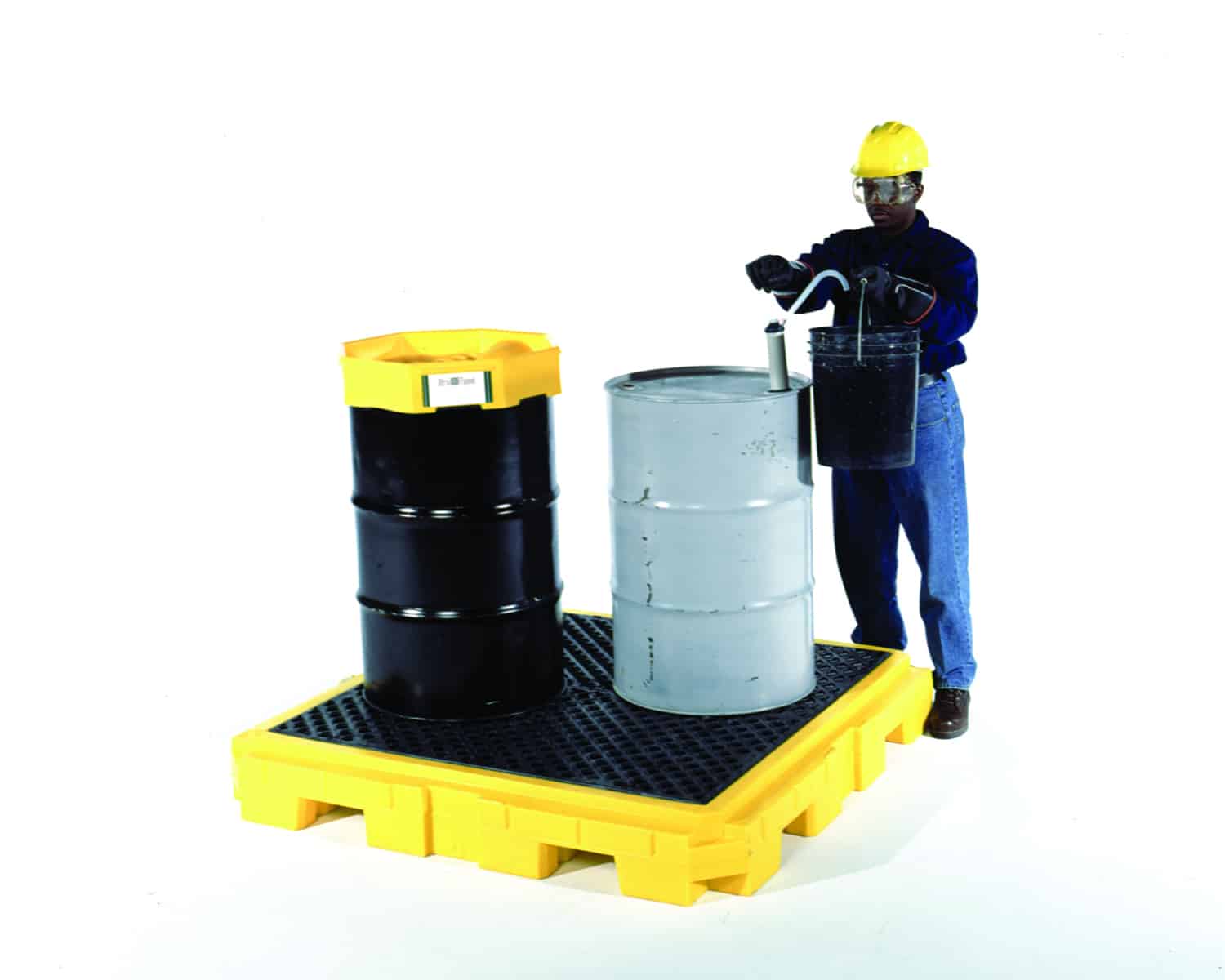 Ultra-Spill Pallet P4: The Ultimate Drain-Free Solution