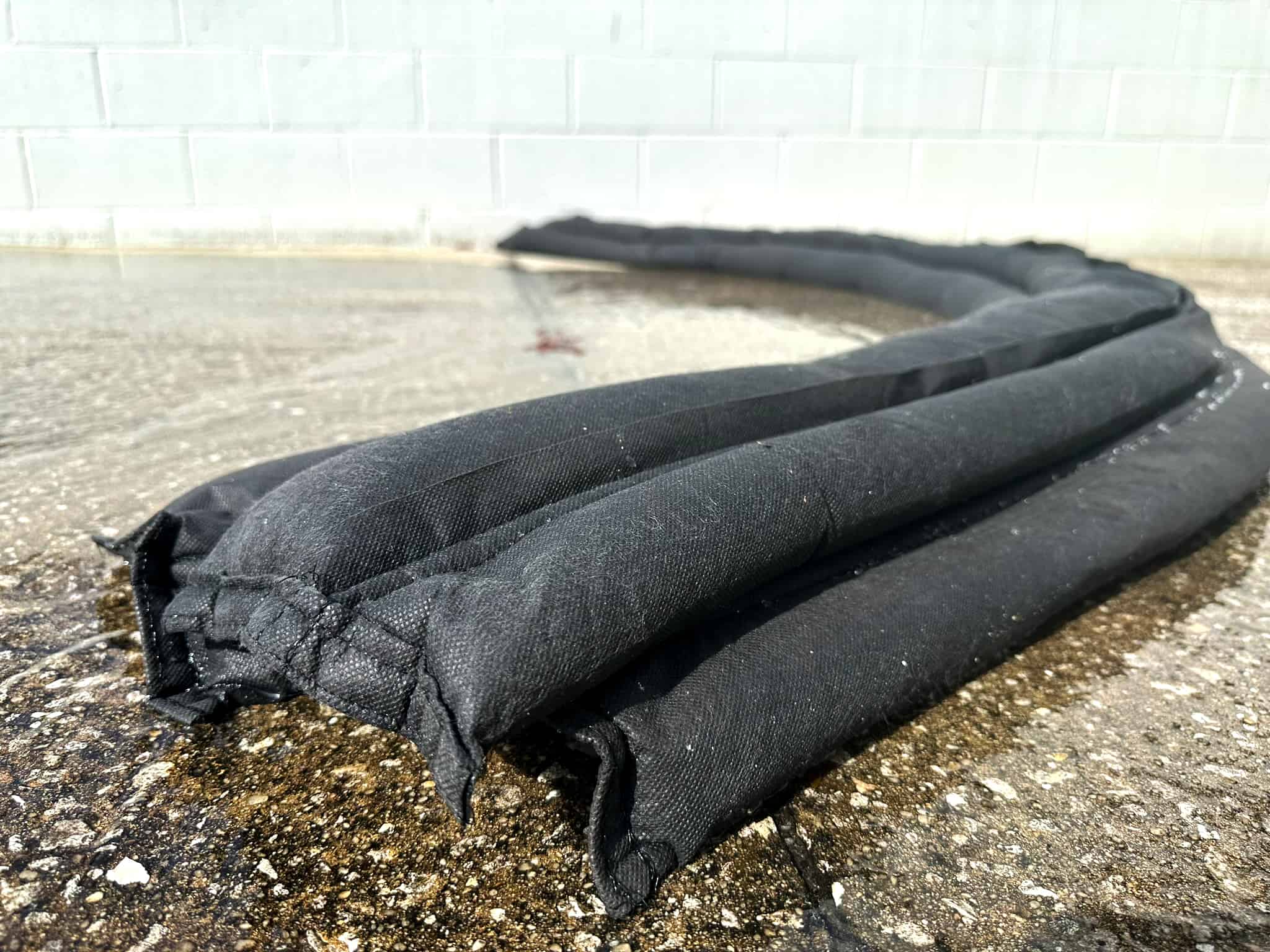 UltraTech Ultra-Flood Stopper® Sandless Sandbags: Your Ultimate Flood Defense!